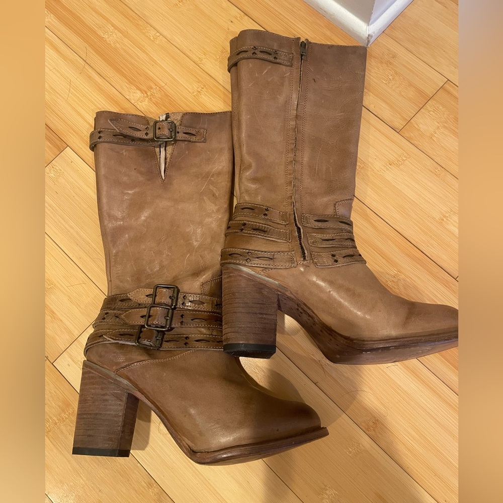 freebird boots size 9